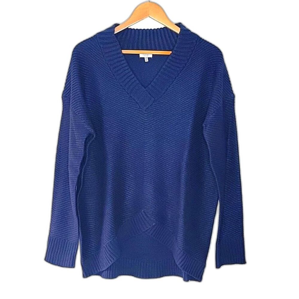 TOBI Dark Blue Long Sleeve V-neck Sweater size M Knit Thick Warm Casual